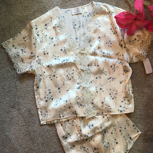 NEW~Lace Trimmed Pajama Set with Shorts